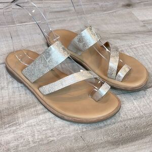 Kork-Ease Women's Metallic Slide Sandals silver marbled leather size 6